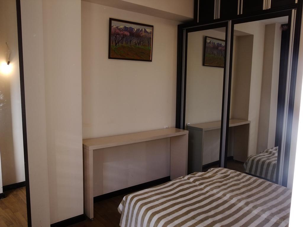 Yerevan Center Apartment 5A المظهر الخارجي الصورة