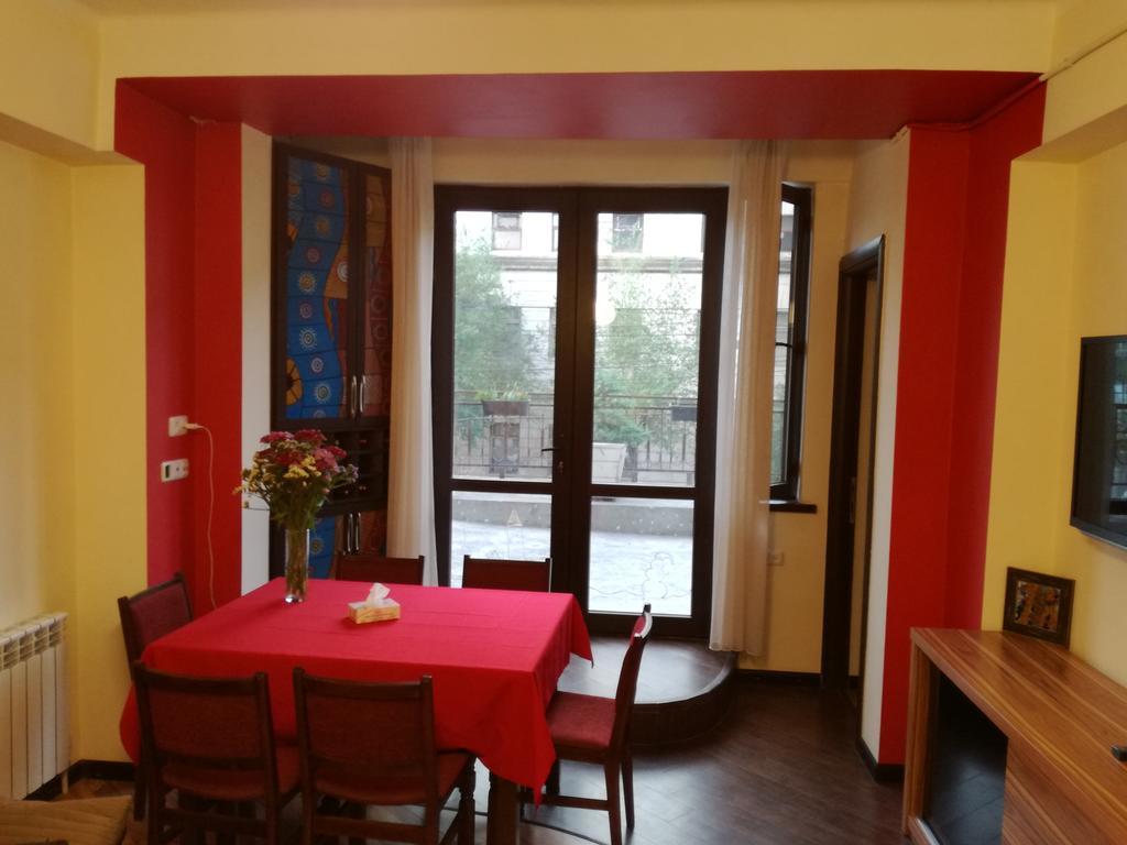 Yerevan Center Apartment 5A المظهر الخارجي الصورة